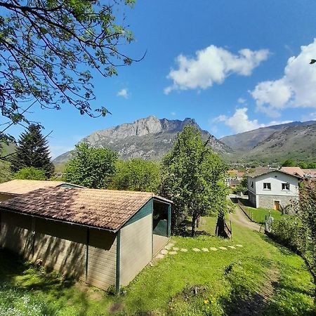 Gites Du Quie Les Cabannes  Exteriör bild